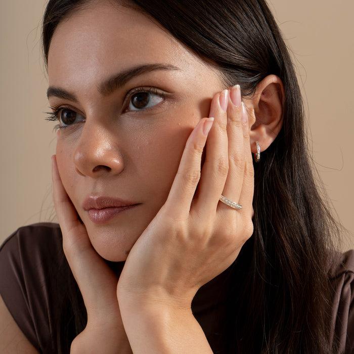 Dower & Hall Granular Dotty Twinkle Ring