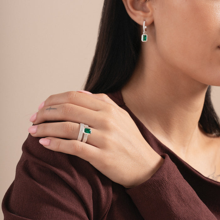 Dower & Hall Green Garnet Octagon Twist Twinkle Ring