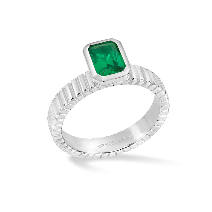 dower & hall Green Garnet Octagon Twist Twinkle Ring