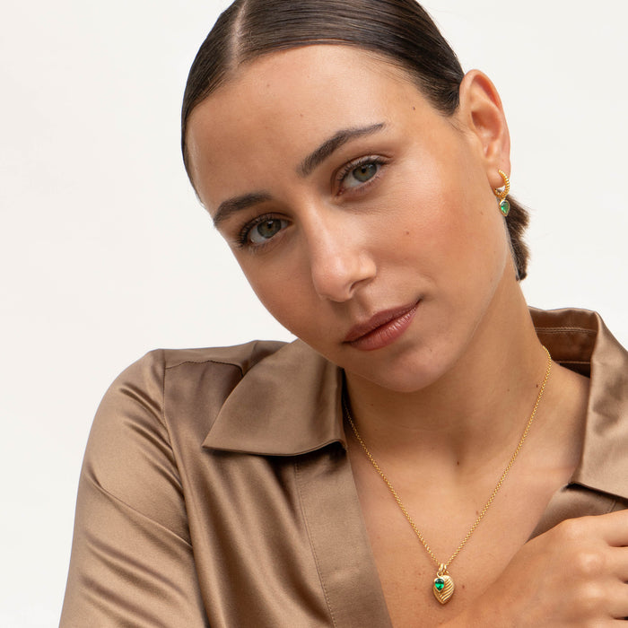 Dower & Hall Green Garnet Twist Peardrop Necklace