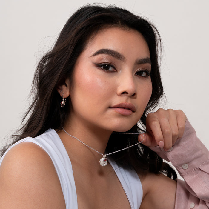 Dower & Hall Hammered Disc & 5mm Garnet Array Pendant