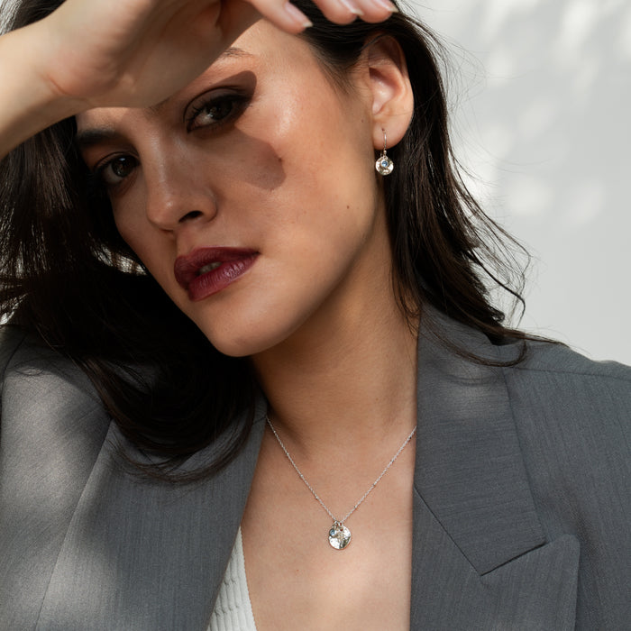 Dower & Hall Hammered Disc & Aquamarine Array Necklace