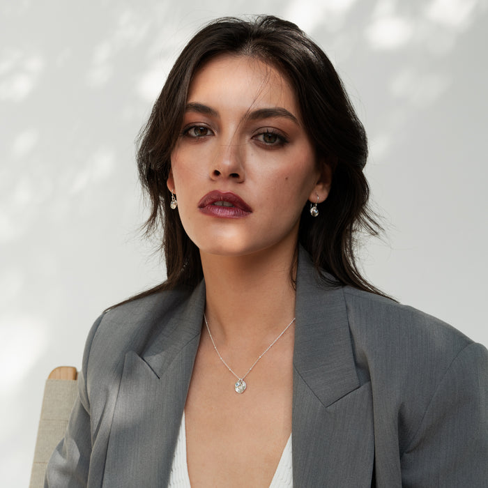 Dower & Hall Hammered Disc & Aquamarine Array Necklace