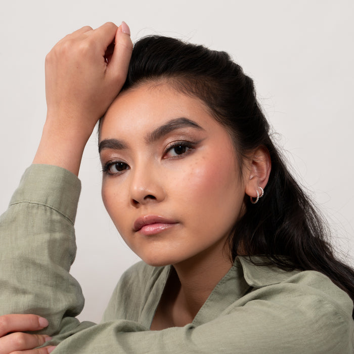 Dower & Hall Medium Dotty Huggie Hoops