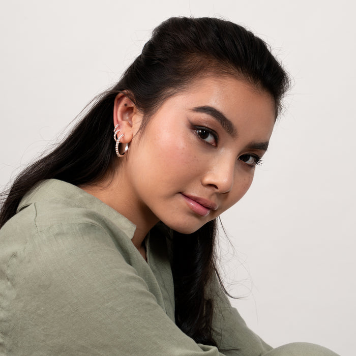 Dower & Hall Medium Dotty Huggie Hoops