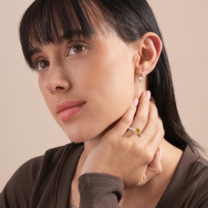 Dower & Hall Oval Citrine Twist Twinkle Ring