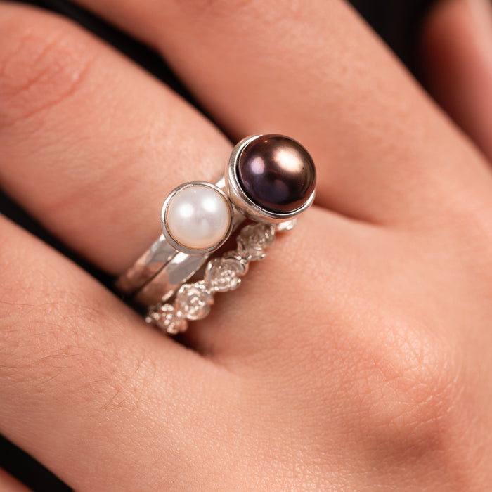 Dower & Hall Rosey Pearl Twinkle Stacking Rings