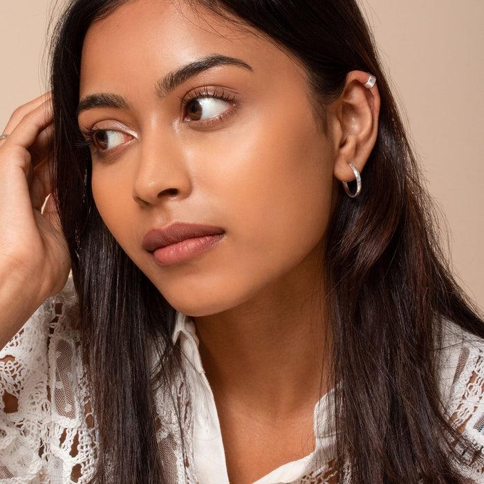 Dower & Hall Straight Edge Nomad Ear Cuff