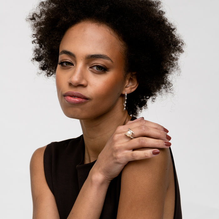 Dower & Hall Twisted White Freshwater Pearl Ring