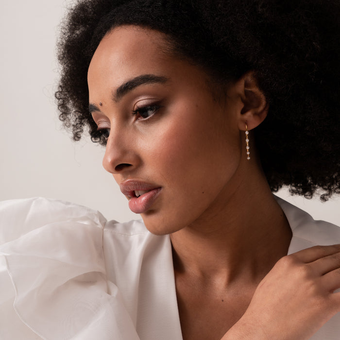 Dower & Hall Waterfall Long Pearl Droplet Earrings