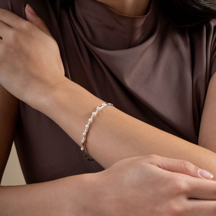 Dower & Hall Waterfall White Freshwater Pearl Bangle