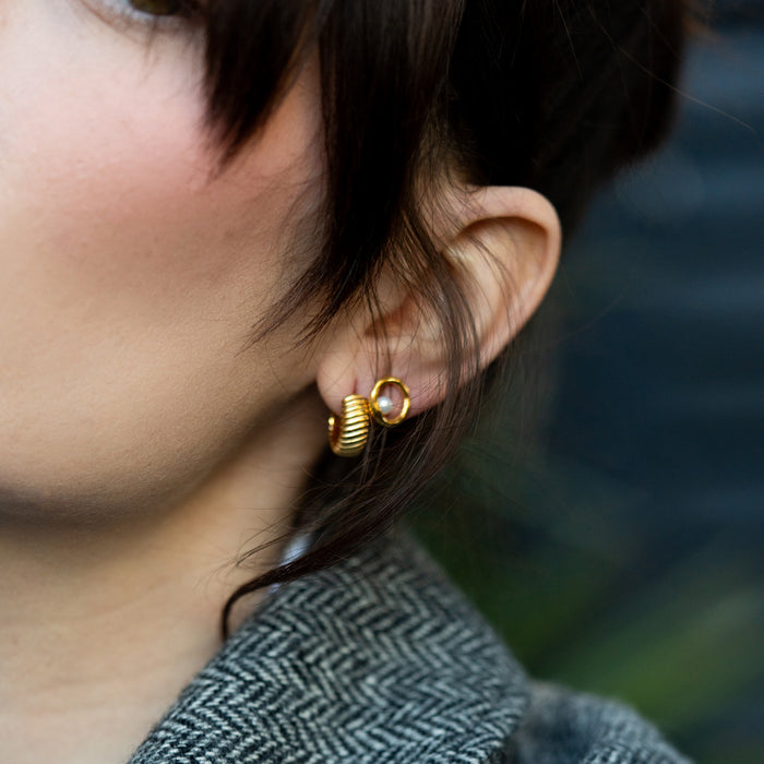 Dower & Hall Wide Twist Huggie Hoops