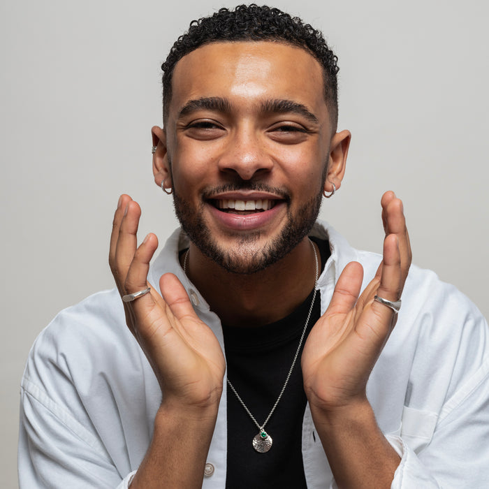 Dower & Hall Men's Disc & 5mm Green Garnet Array Pendant