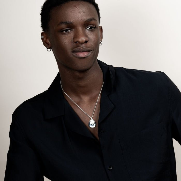 Dower & Hall Men's Engravable Large Pebble & Clover Pendant