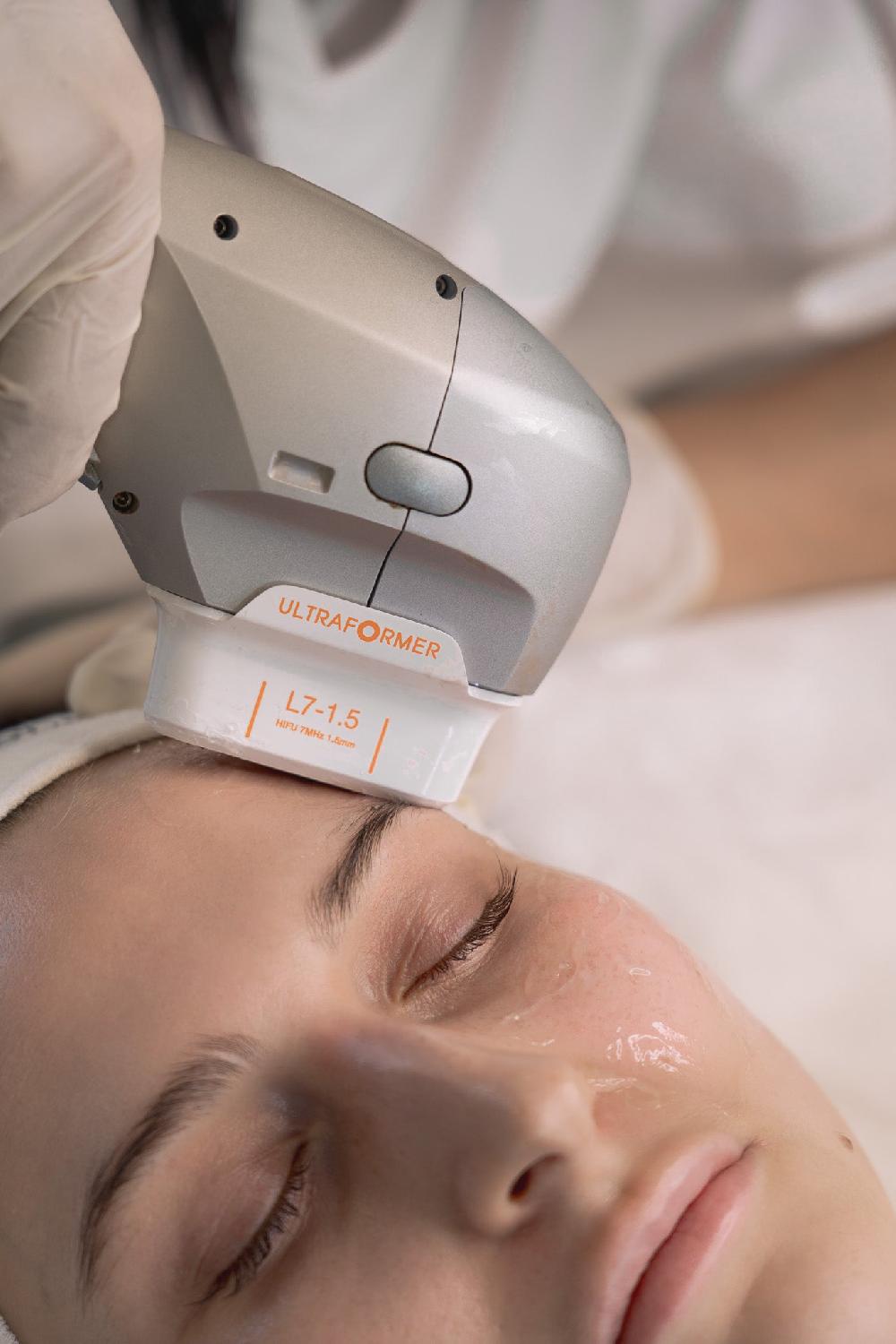 dr sebagh The Ultra Eye Lift Facial