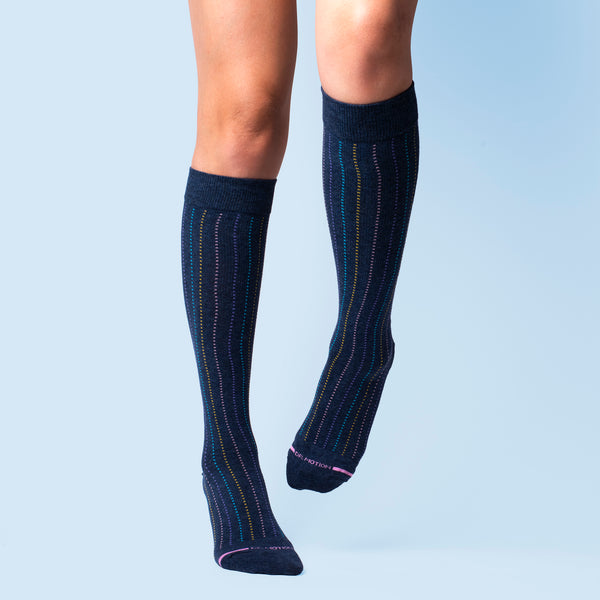 Dr. Motion Broken Vertical Stripe | Knee-High Compression Socks For Women