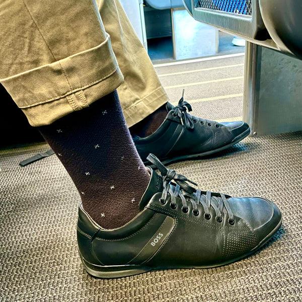 Dr. Motion Dots And Diamonds | Knee-High Compression Socks For Men