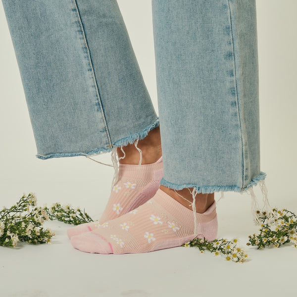 Dr. Motion Floral Dots | Ankle Compression Socks For Women