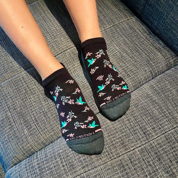 Dr. Motion Hummingbird | Ankle Compression Socks For Women