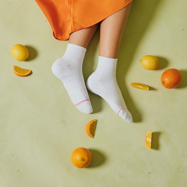 Dr. Motion Pineapple | Quarter Compression Socks For Women