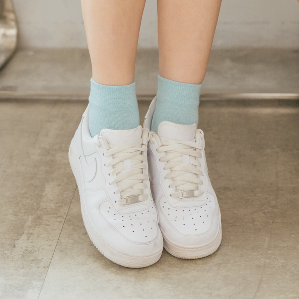 Dr. Motion Solid | Quarter Compression Socks For Women