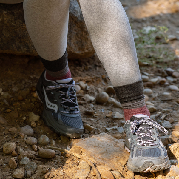 Dr. Motion Speed Lines | Compression Outdoor Medium Weight Crew For Women