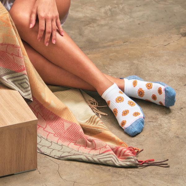 Dr. Motion Sunflowers | Ankle Compression Socks For Women