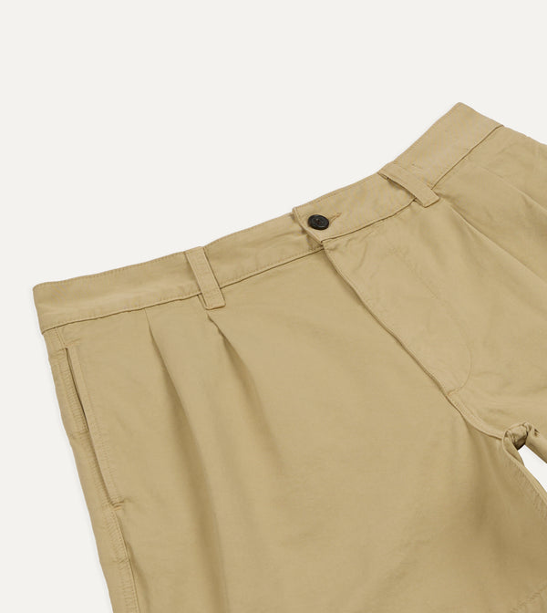 Drake's Putty Cotton Wide Leg Double-Pleat Shorts