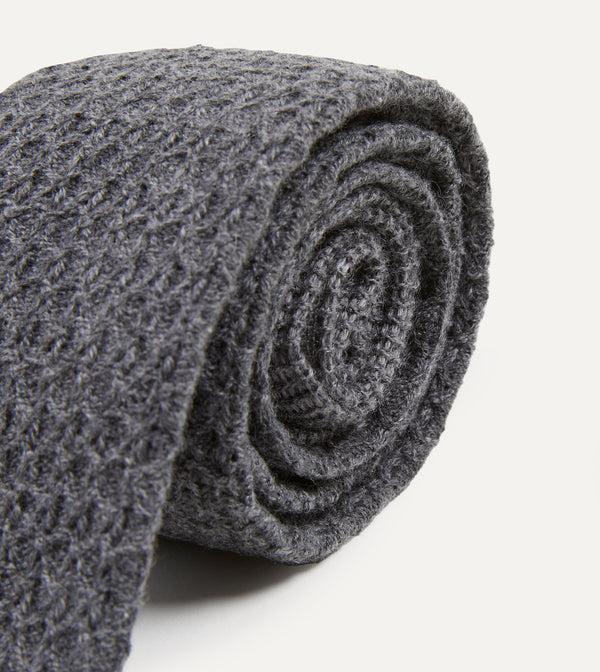 Drake's Grey Knitted Cashmere Wool Solid Colour Tie