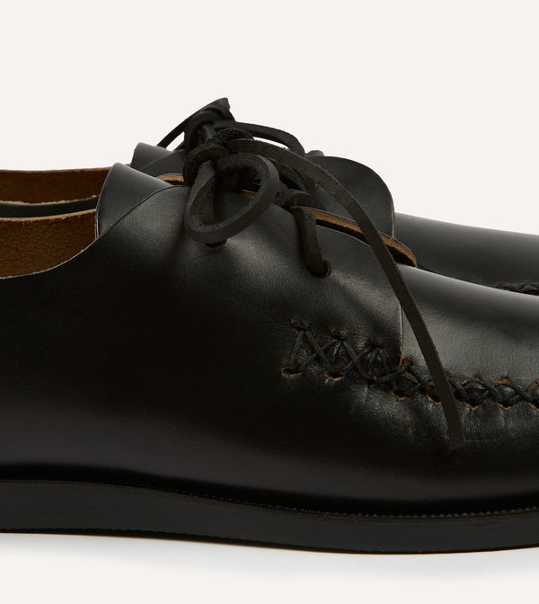 Drake's Yuketen Black Two-Piece Oxford With Camp Sole