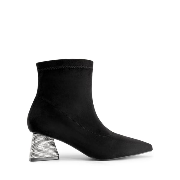 Dream Pairs Slip-On Block Heel Suede Ankle Boots
