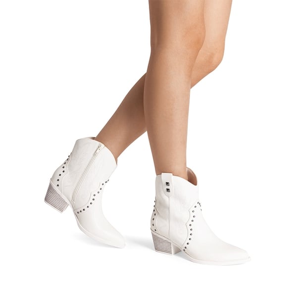 Dream Pairs Studded Chic Cowgirl Ankle Boots