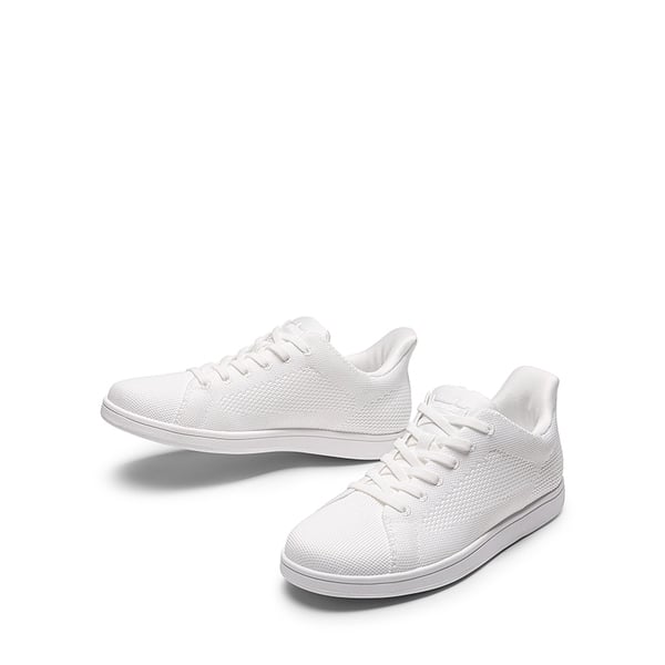 Dream Pairs Water-Resistant Slip-On Knit Sneakers
