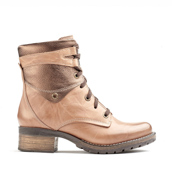 Dromedaris Kara Metallic Scrunched Leather Boot