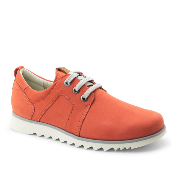 dromedaris Nicky Lace-Up Leather Walking Shoe