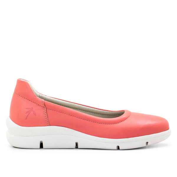 Dromedaris Vanessa Leather Slip-On Wedge