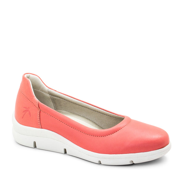 dromedaris Vanessa Leather Slip-On Wedge