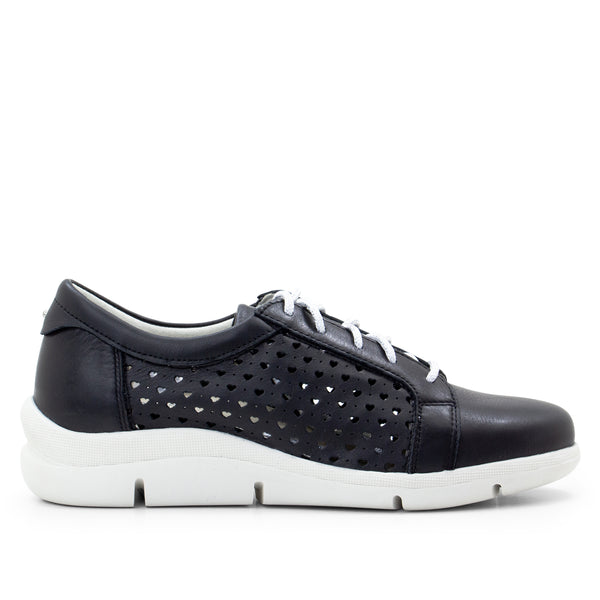 Dromedaris Vivian Perforated Leather Lace-Up Shoe
