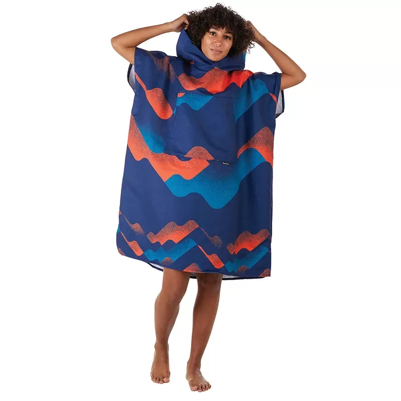 duluth pack SKU: CA-0120 PackTowl Changing Poncho