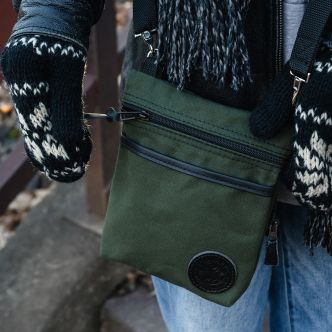 Duluth Pack SKU: B-5011 NEW Signature Crossbody Purse