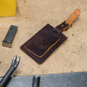 Duluth Pack SKU: M-170_HER_LOGO Heritage Leather Luggage Tag