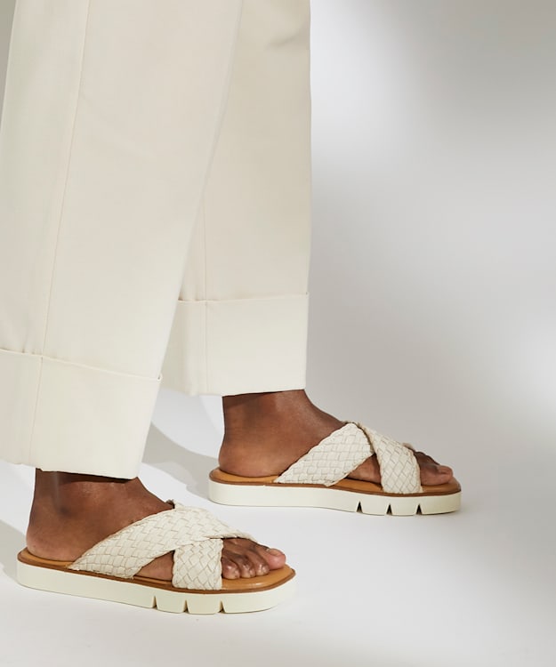 Dune London Lexey - Ecru Woven Leather Sliders