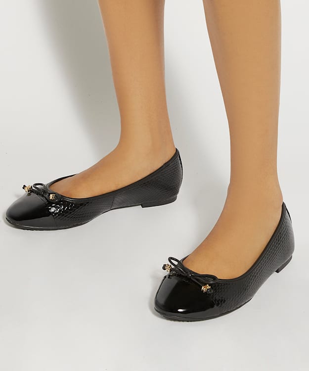 Dune London Hallo - Black Wide Fit Charm-Detail Ballet Shoes
