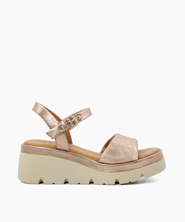 dune london Komodo - Rose Gold Metallic Leather Wedge Heeled Sandals