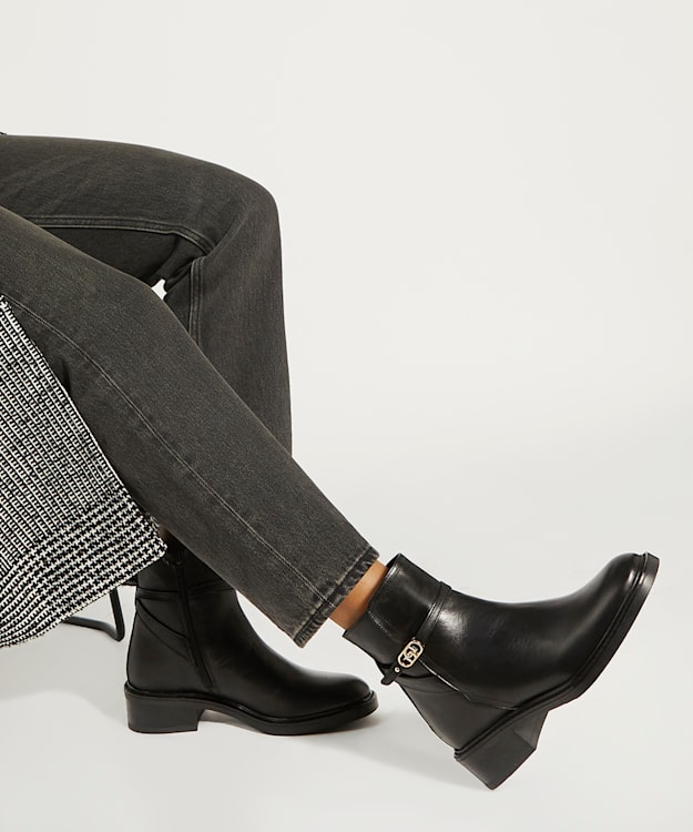 Dune London Praising - Black Branded-Buckle Leather Ankle Boots