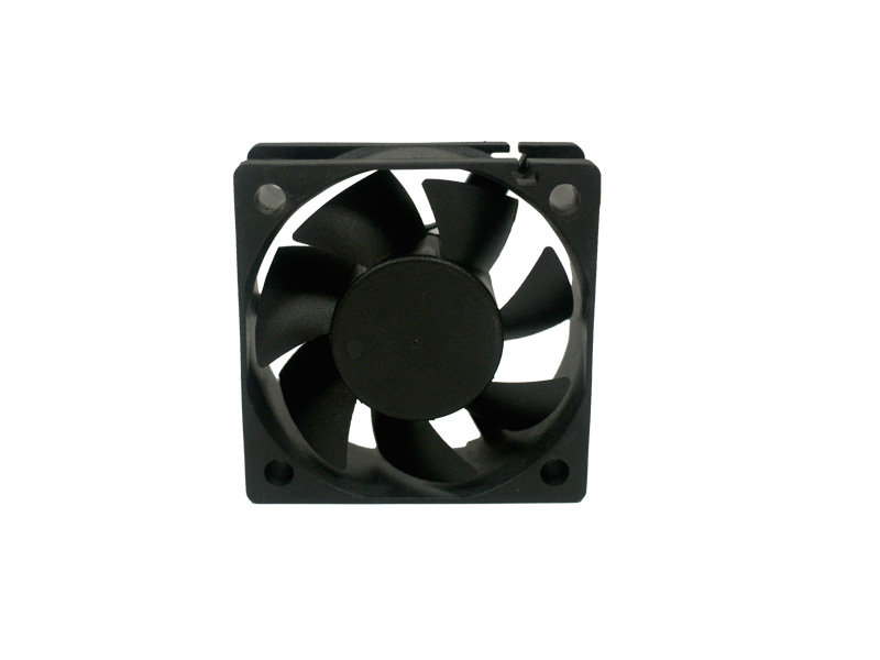 dynatron 50 x 50 x 20 mm DC Fan