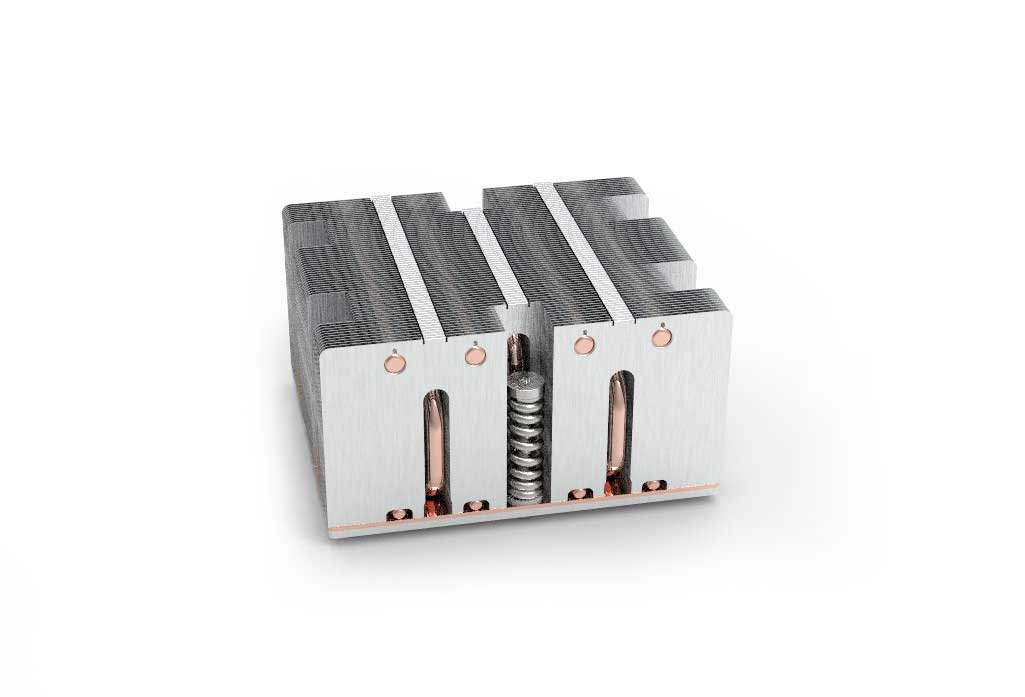 dynatron Dynatron J22 | 2U Active CPU Cooler for AMD SP7 Servers