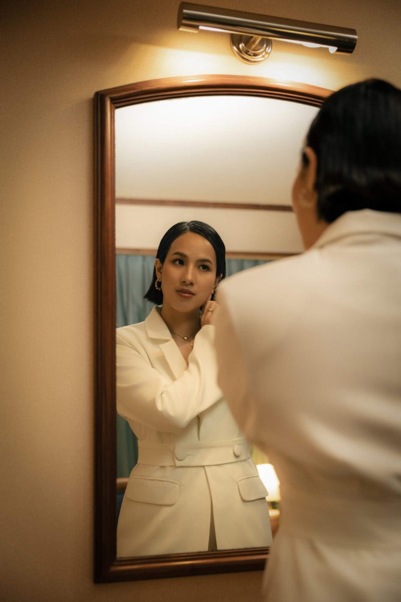 E Vee Audrey Blazer With Double Button Belt