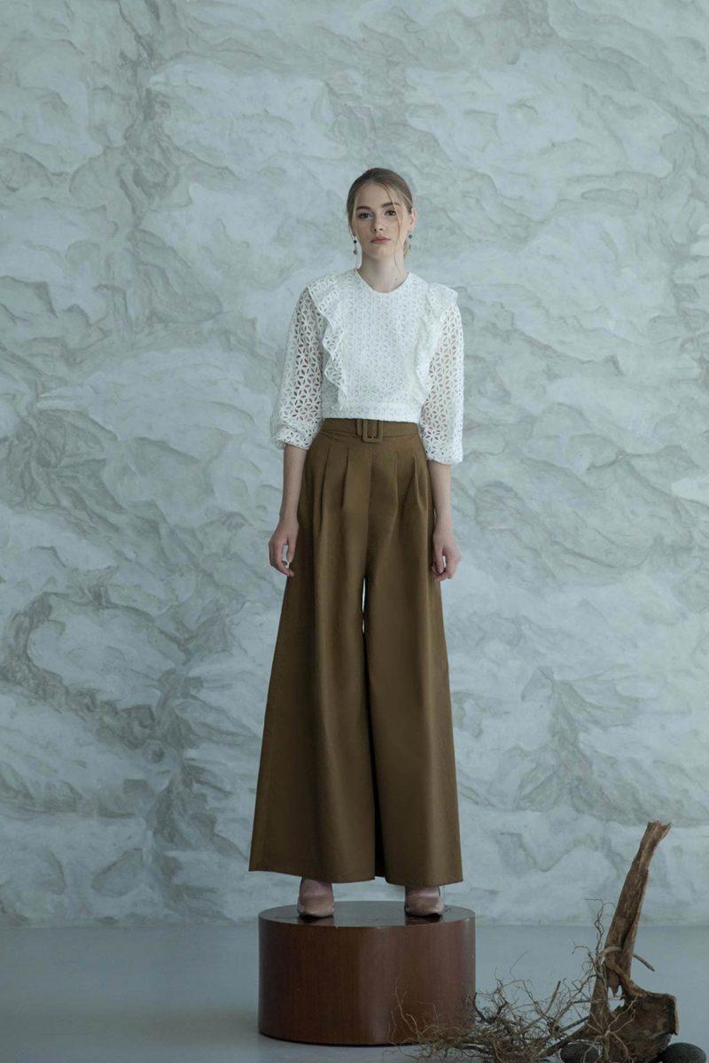 e vee Brae Top Chill Pants