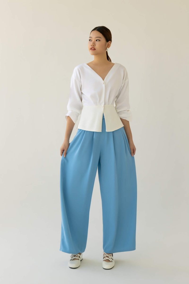 e vee Hilarry Satin Top